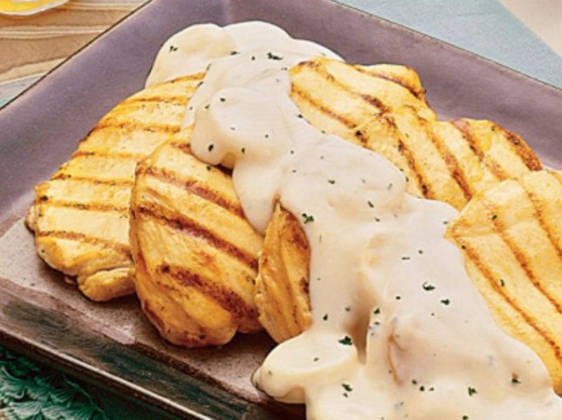 Filet de Frango ao Molho Catupiry Congelado | Diveneto Alimentos Filet de Frango ao Molho Catupiry Congelado | Diveneto Alimentos