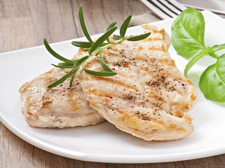 Peito de Frango Grelhado Congelado | Diveneto Alimentos Peito de Frango Grelhado Congelado | Diveneto Alimentos