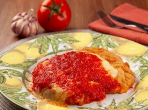 Parmegiana de Frango ao Molho de Tomate com Manjericão (Sem Queijo) Congelado | Diveneto Alimentos